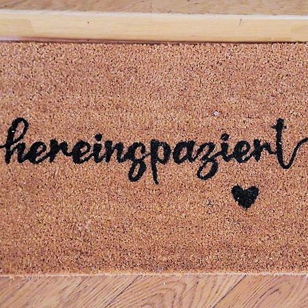 Modernes Einraumzimmer Mit Eigenem Bad, Balkonnutzung, Zentrumsnah - In 10 Minuten Mit Dem Rad Oder Dem Oepnv Zur Arena Und In Leipzigs Innenstadt Dış mekan fotoğraf